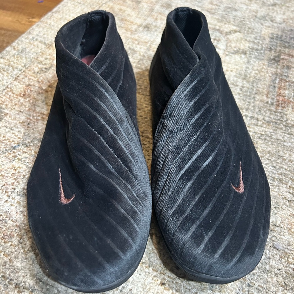 RARE Nike Kyoto Y2K wrap shoes, US Sz 6.5